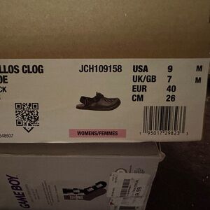 Chaco Women's Black Sandals